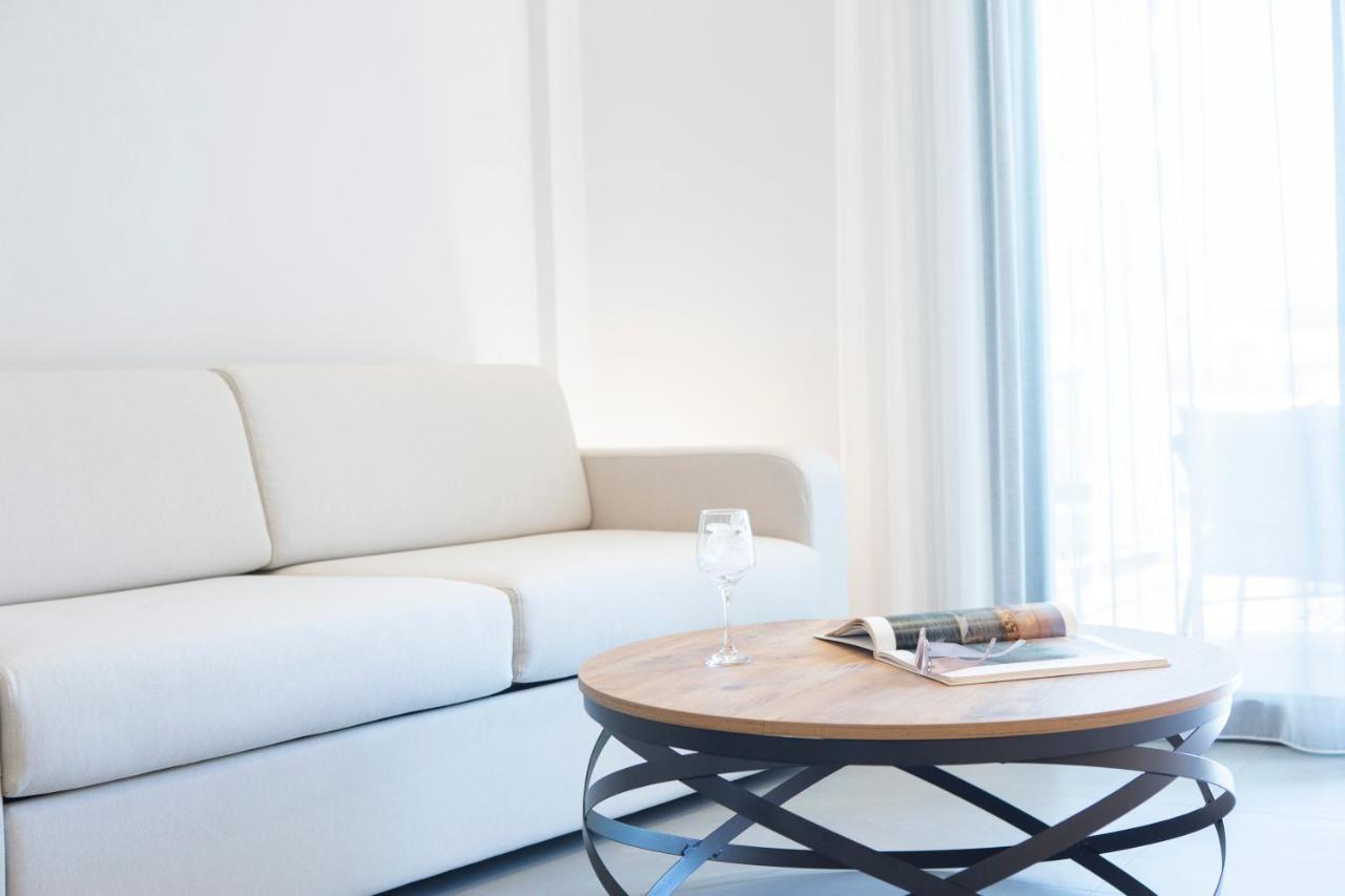 Elianthi Luxury Apartments Nikiána Eksteriør bilde