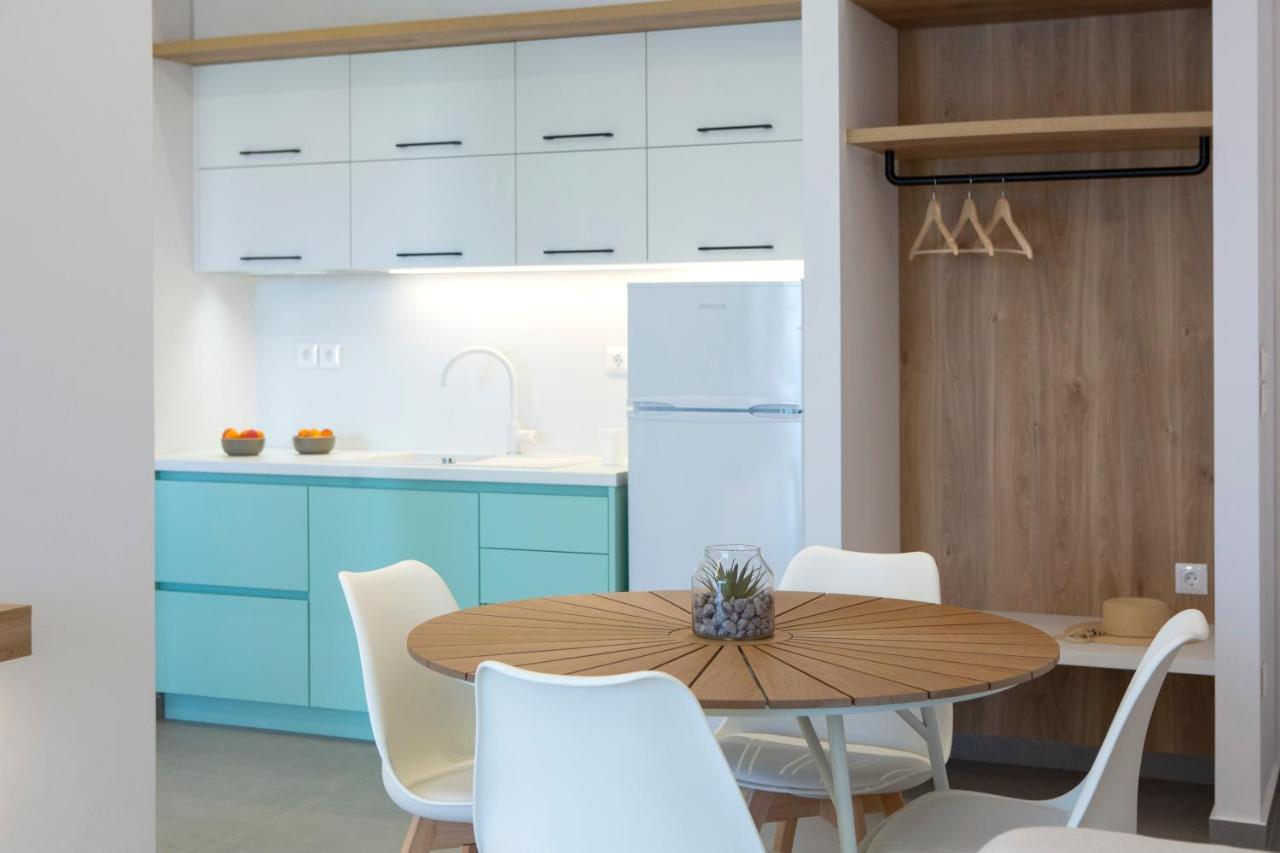 Elianthi Luxury Apartments Nikiána Eksteriør bilde