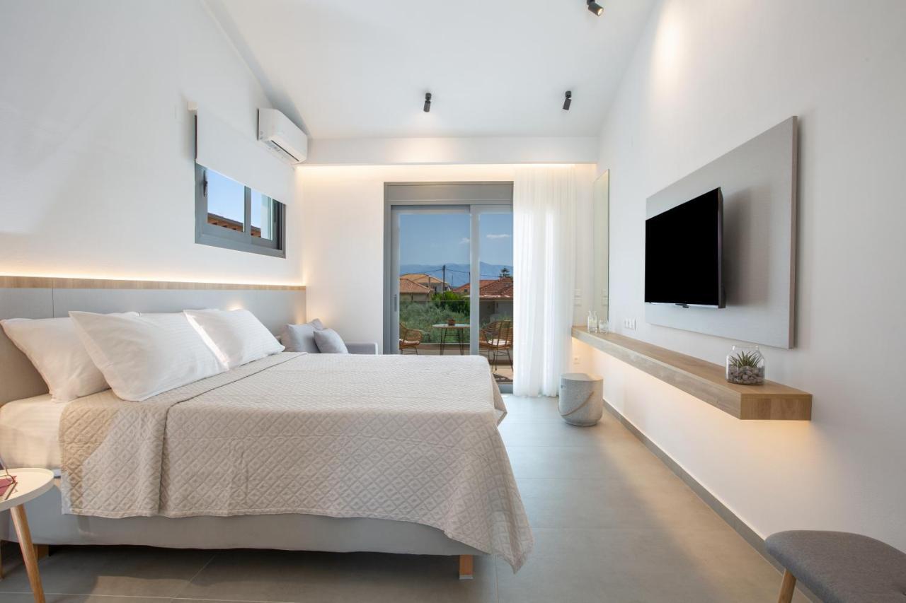 Elianthi Luxury Apartments Nikiána Eksteriør bilde